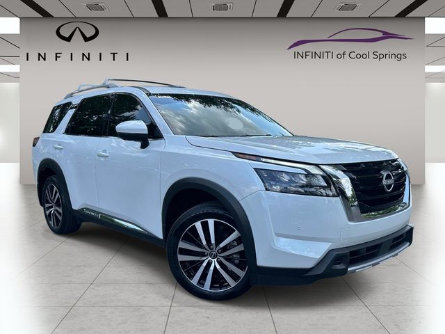 White Pearl 2025 Nissan Pathfinder SUV / Crossover Front-Wheel Drive 9-Speed Automatic