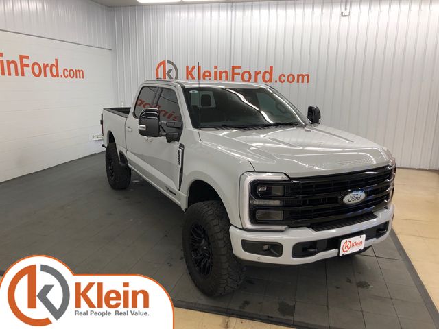 Avalanche 2025 Ford F-250 Super Duty Platinum Crew Cab 4WD Pickup Truck Four-Wheel Drive Automatic