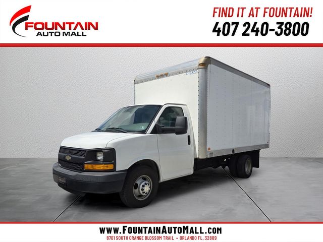 Summit White 2016 Chevrolet Express Chassis Van Rear-Wheel Drive 6-Speed Automatic Overdrive