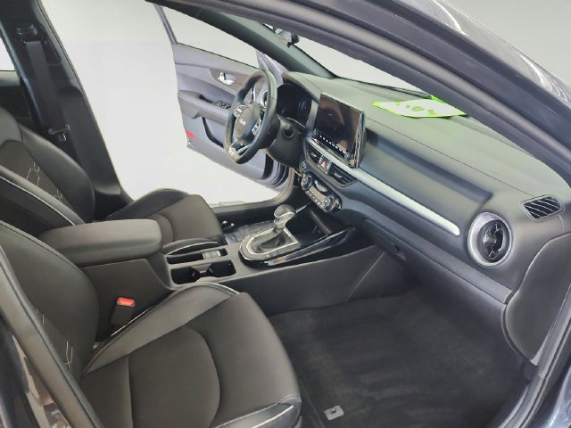 Used 2024 Kia Forte Sedan
