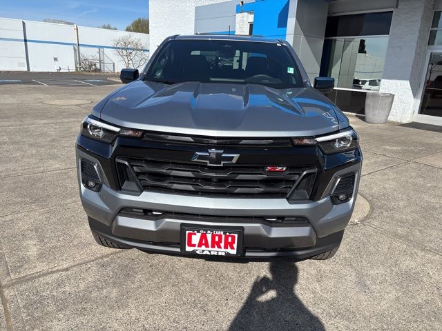 View vehicle photo 3