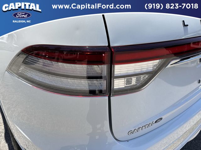 Used 2024 White Lincoln Black Label image 15