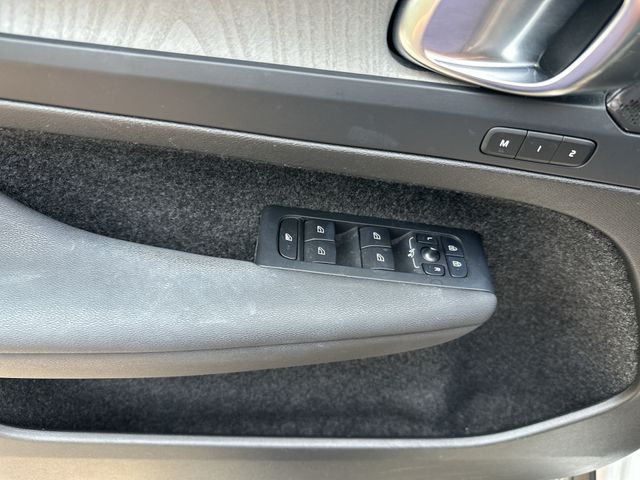 2024 Volvo XC40 B5 Plus Dark Theme White at Spitzer Acura