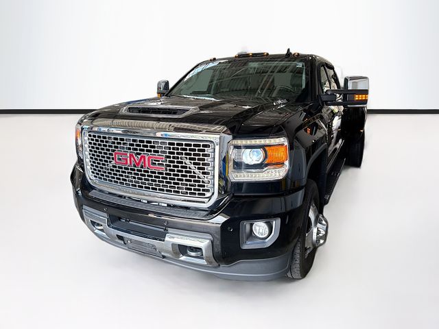 Onyx Black 2017 GMC Sierra 3500HD Denali Crew Cab LB DRW 4WD Pickup Truck Four-Wheel Drive 6-Speed Automatic