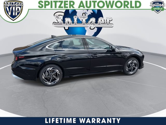 New 2026 Black Hyundai SEL Sport image 9