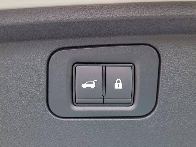 New 2025 White Nissan PRO-4X image 6