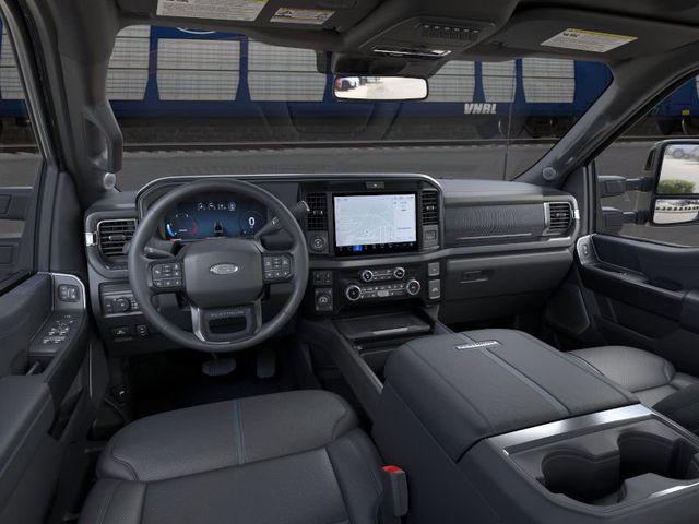 2025 Ford F-350 Super Duty Platinum