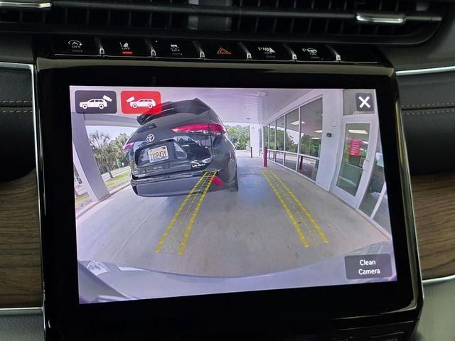 Used 2023 Jeep Grand Cherokee SUV