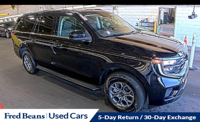 Black Metallic 2025 Ford Expedition MAX Active 4WD SUV / Crossover Four-Wheel Drive Automatic