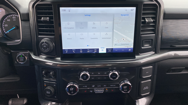 Used 2021 Black Metallic Ford XLT image 13