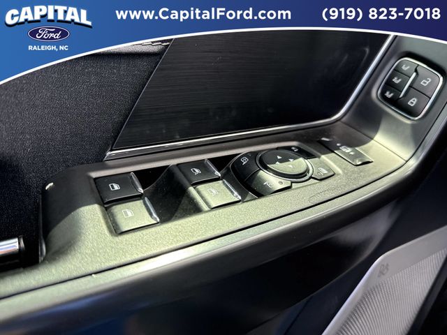 Used 2024 Black Ford Lariat image 21