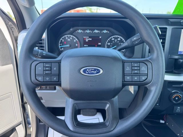 2023 Ford Super Duty F-350 SRW XL