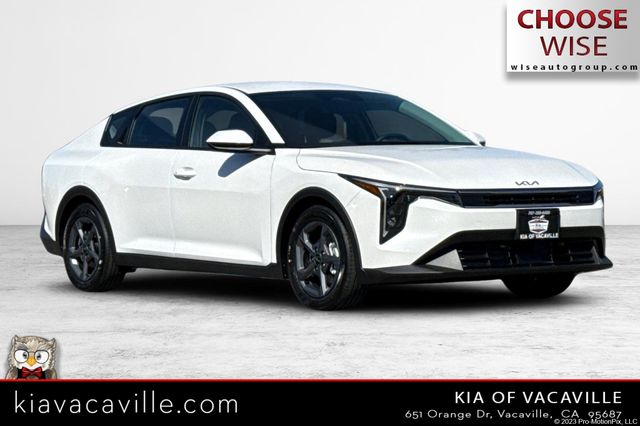 2026 Kia K4 LXS AT's photo