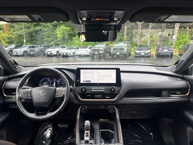 Used 2024 Toyota Grand Highlander Hybrid SUV