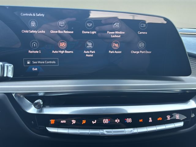 Used 2024 Cadillac LYRIQ SUV