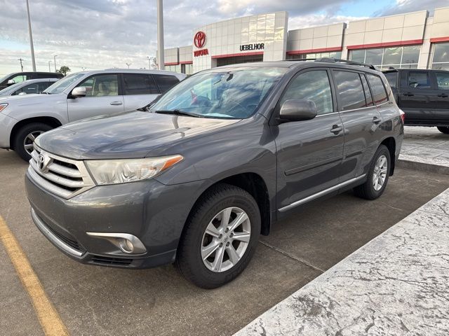 Magnetic Gray Metallic 2012 Toyota Highlander SE AWD SUV / Crossover All-Wheel Drive 5-Speed Automatic Overdrive