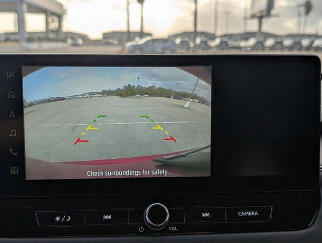 New 2025 Red Mitsubishi ES image 17