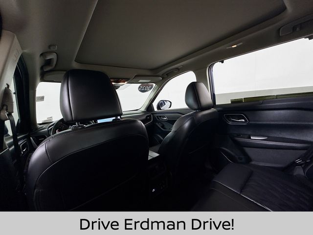 Used 2025 Nissan Rogue SUV