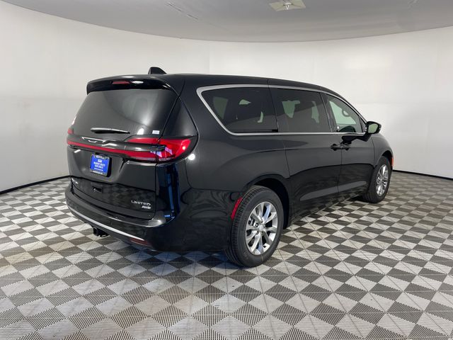 New 2027 Chrysler Pacifica Limited For Sale in Bremerton, WA