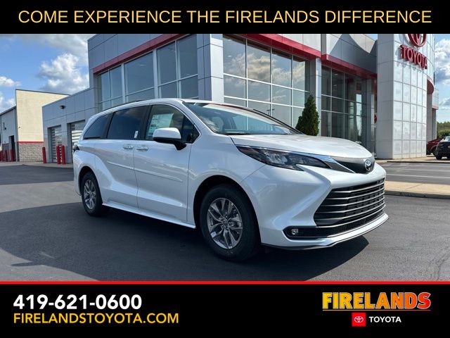 Pearl 2026 Toyota Sienna Minivan Front-Wheel Drive Continuously Variable Transmission
