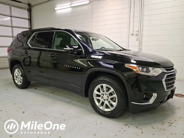 Mosaic Black Metallic 2019 Chevrolet Traverse LT Cloth AWD SUV / Crossover Four-Wheel Drive 9-Speed Automatic