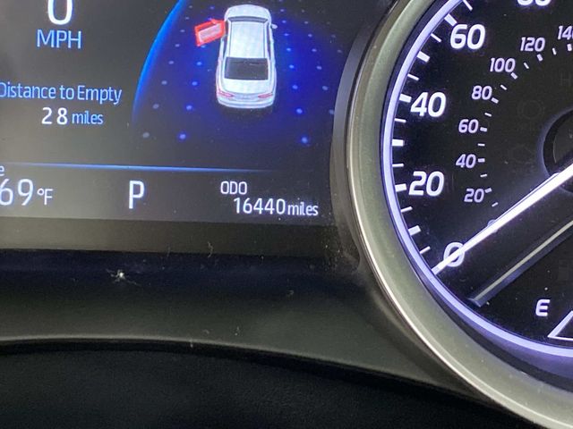 2023 Toyota Camry XLE Red - Grieco Acura - Image 21