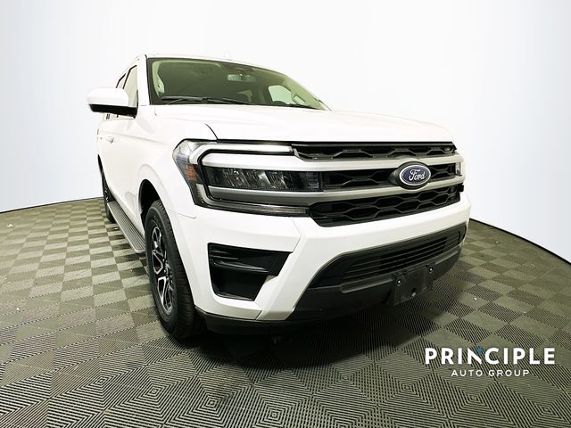 2022 Ford Expedition XLT photo