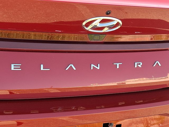 Used 2023 Hyundai Elantra Sedan