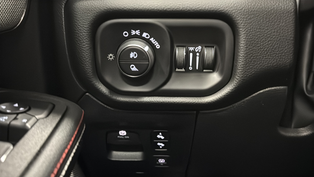 New 2026 Bright White Clearcoat Ram Laramie image 33