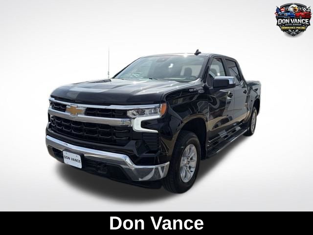 Black 2025 Chevrolet Silverado 1500 LT Crew Cab 4WD Pickup Truck Four-Wheel Drive Automatic