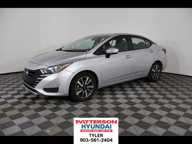 Brilliant Silver Metallic 2024 Nissan Versa Sedan Front-Wheel Drive Continuously Variable Transmission
