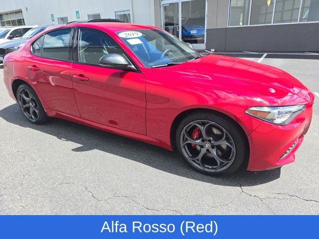 2019 Alfa Romeo Giulia 2.0 Auto AWD's photo