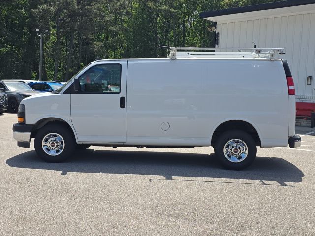 2022 GMC Savana 2500 Work Van:C02606