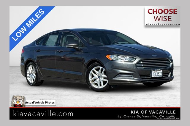 Gray (Magnetic) 2016 Ford Fusion SE Sedan Front-Wheel Drive 6-Speed Automatic