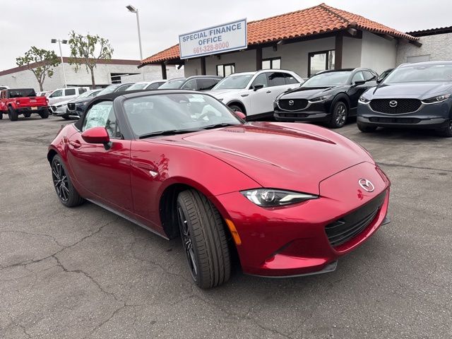 2024 Mazda MX-5 Miata Grand Touring 3