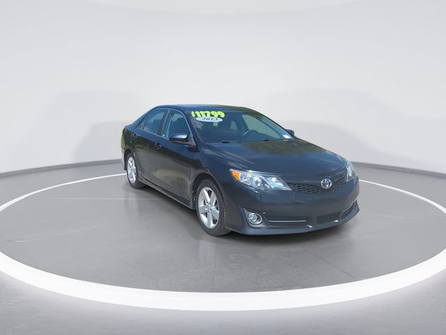 Used 2013 Cosmic Gray Mica Toyota SE image 2