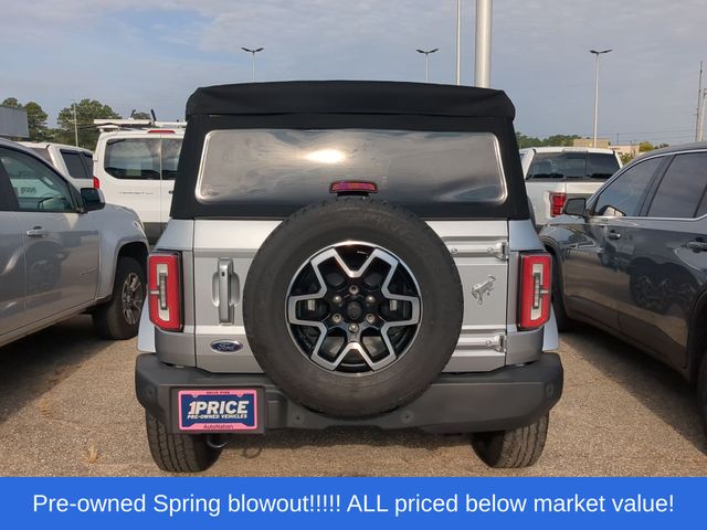Used 2021 Silver Metallic Ford Outer Banks image 3