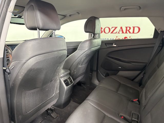 2017 Coliseum Gray Hyundai Tucson SE Plus FWD SUV
