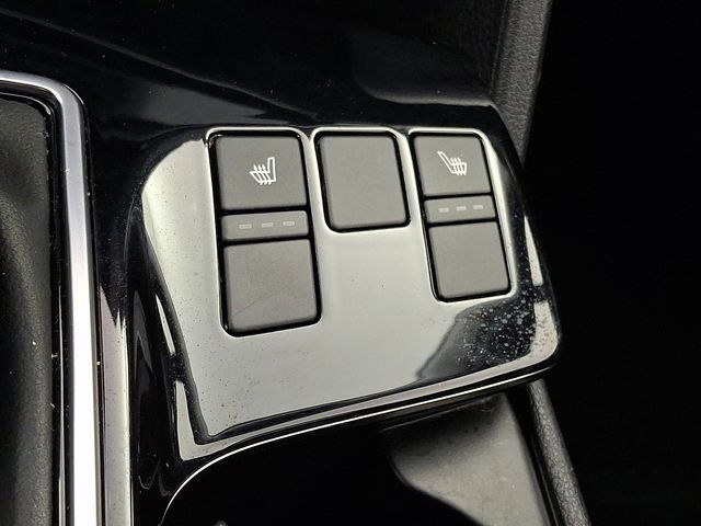 Used 2025 Kia Sportage SUV