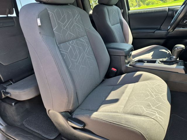 2016 Toyota Tacoma - Image 31
