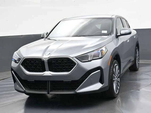New 2026 Gray BMW xDrive28i image 8