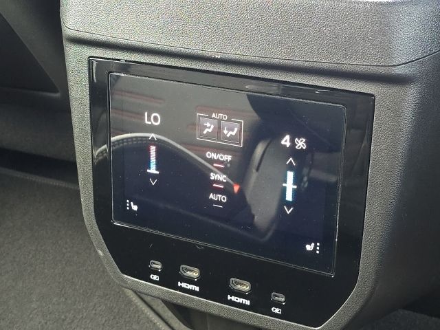 2025 GMC Yukon XL AT4 Ultimate:C02706