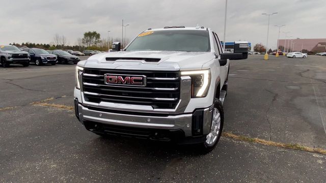 2024 GMC Sierra 2500HD SLT 3