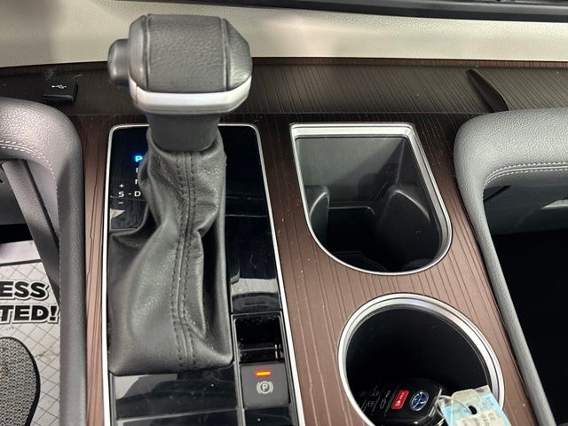 Used 2023 Toyota Sienna Van