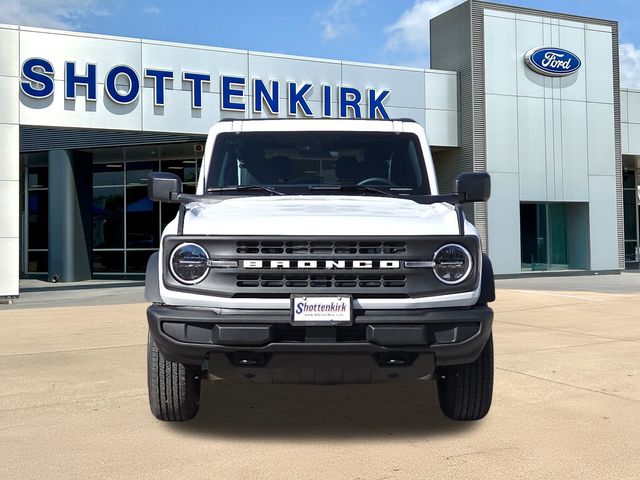 New 2025 White Ford Base image 2