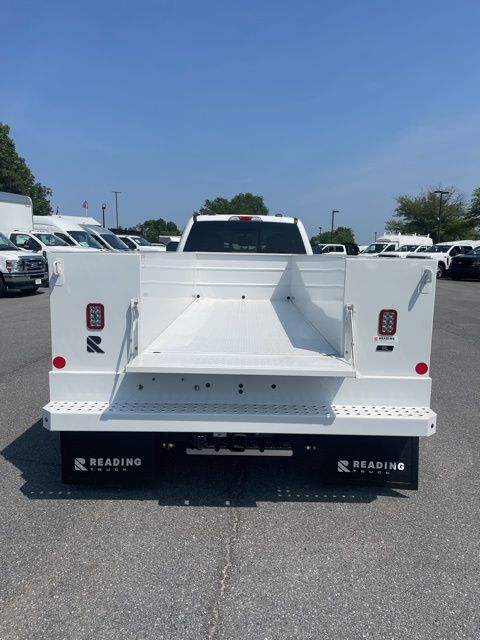 2025 Ford F-550 Super Duty 