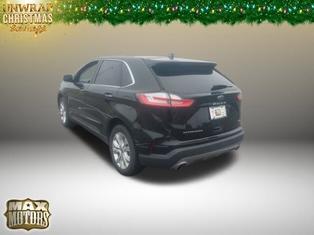 2022 Ford Edge Titanium 5