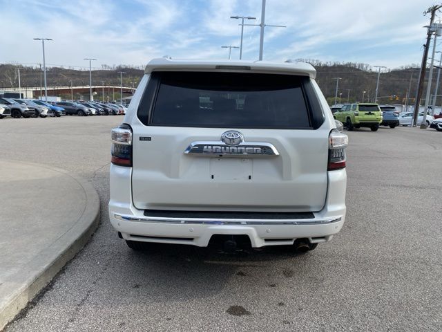 2016 Toyota 4Runner Limited photo
