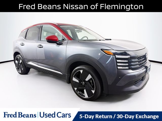 Red (Gun Metallic/Scarlet Ember Tintcoat) 2025 Nissan Kicks SR AWD SUV / Crossover All-Wheel Drive Continuously Variable Transmission