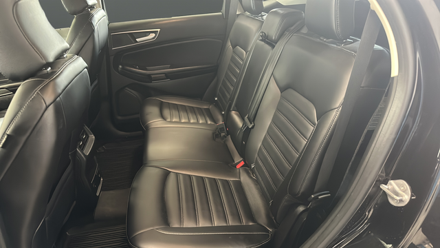 Used 2024 Black Metallic Ford SEL image 22